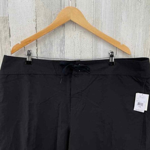 Volcom Board Shorts Womens 20W Black‎ Polyester Cinch Fly NEW - Picture 2 of 8